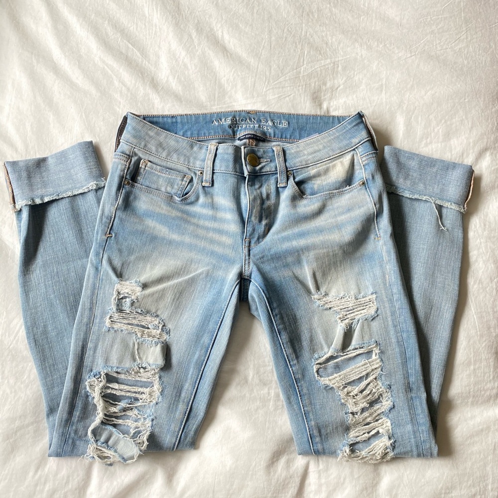 American Eagle denim cropped jeans
